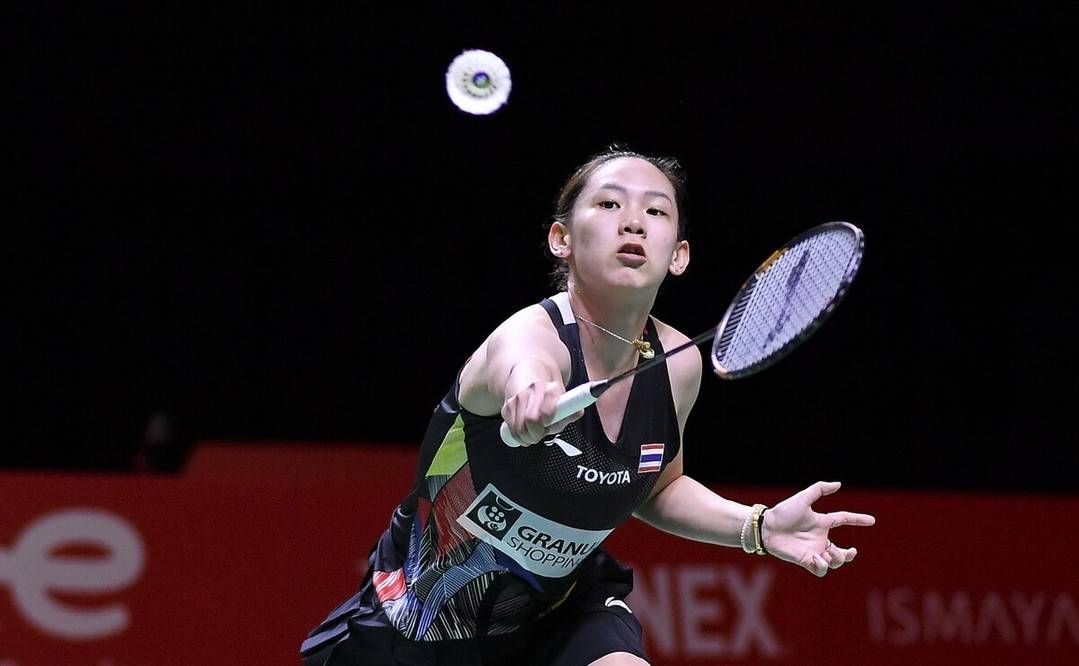 的舞台上 的舞台上