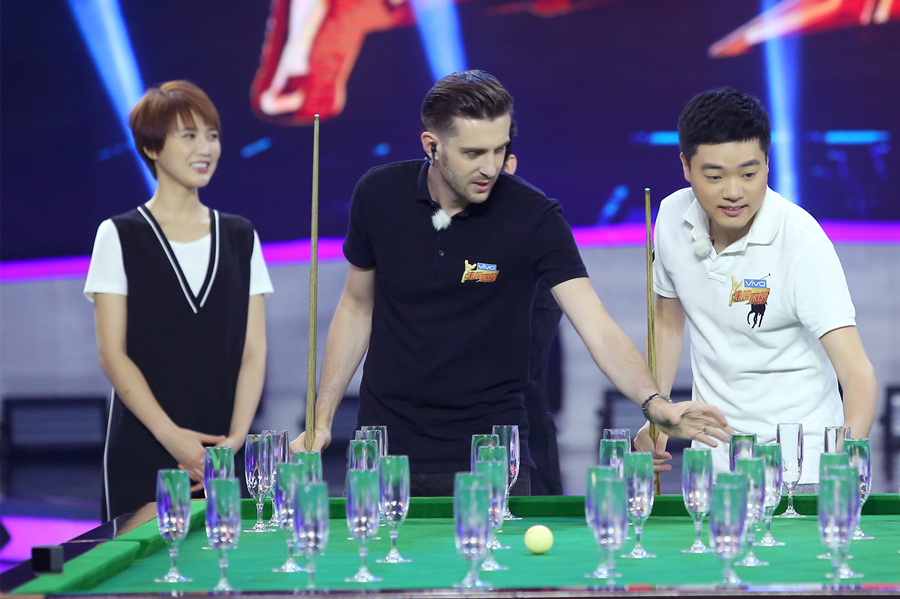 加发布会 加发布会