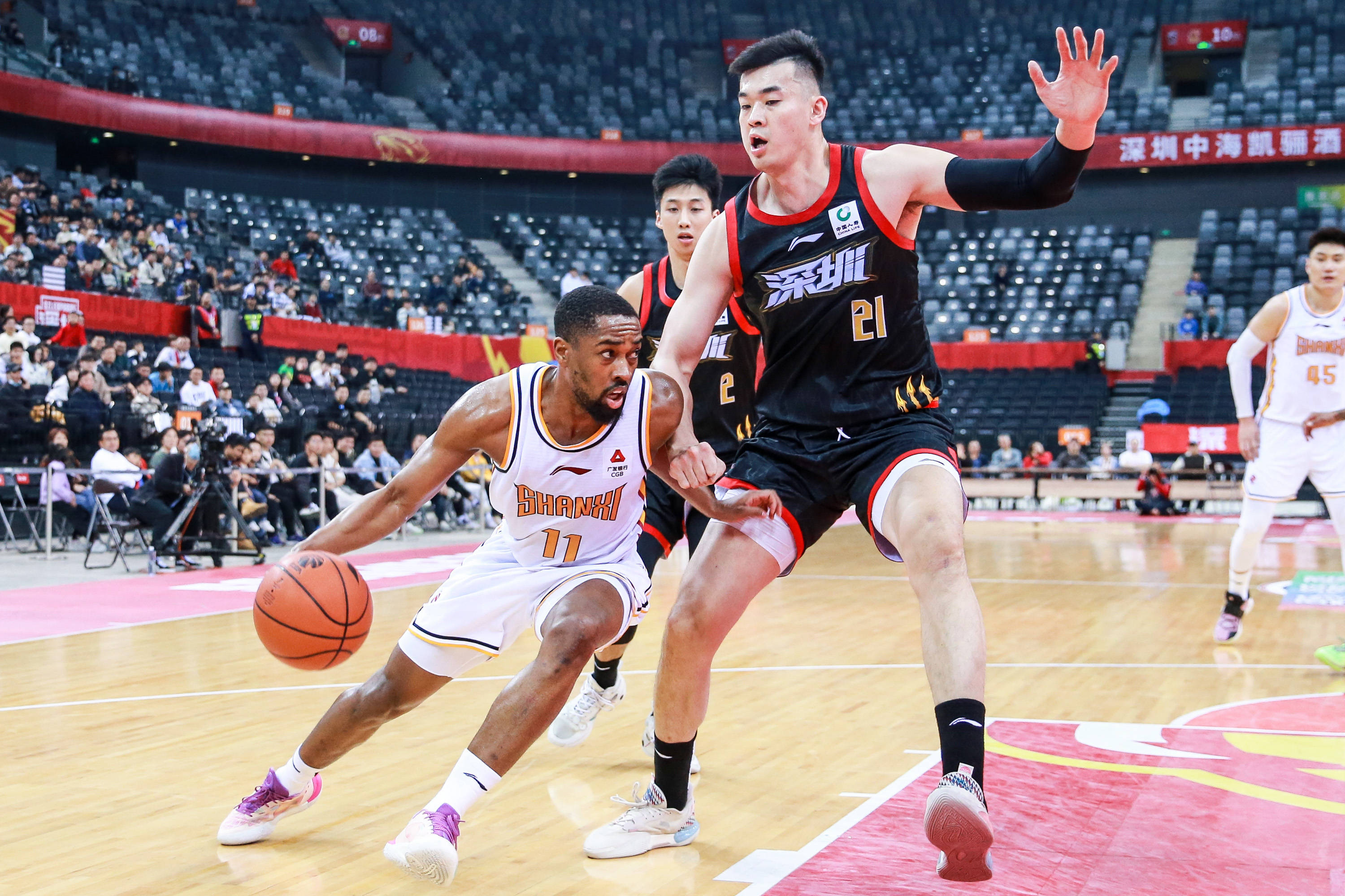 条件还是周 条件还是周