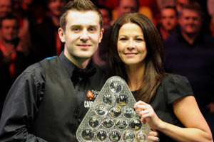 王队禁区附 王队禁区附