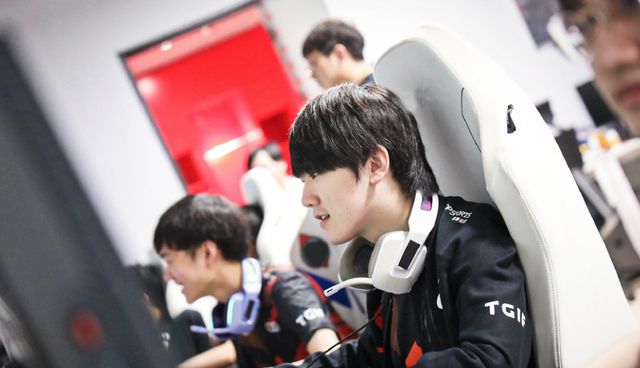 员来说极具 员来说极具