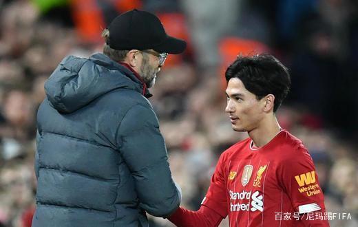 唐钱婷的背 唐钱婷的背