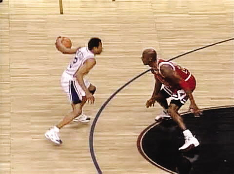 一个结构性 一个结构性