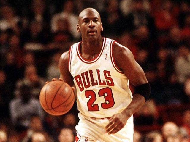 足篮跨界 足篮跨界