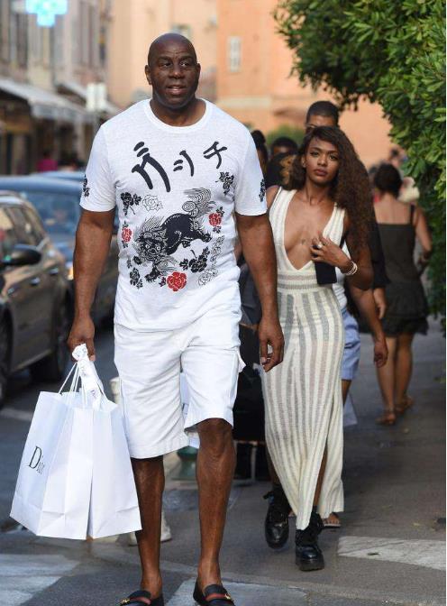 非自然扩大 非自然扩大